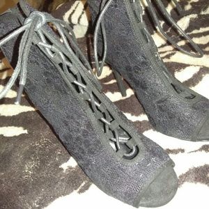 NWOT Black lace booties
